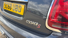 MINI Hatchback 2.0 Cooper S Exclusive II 3dr [Comfort/Nav Pack] Petrol Hatchback